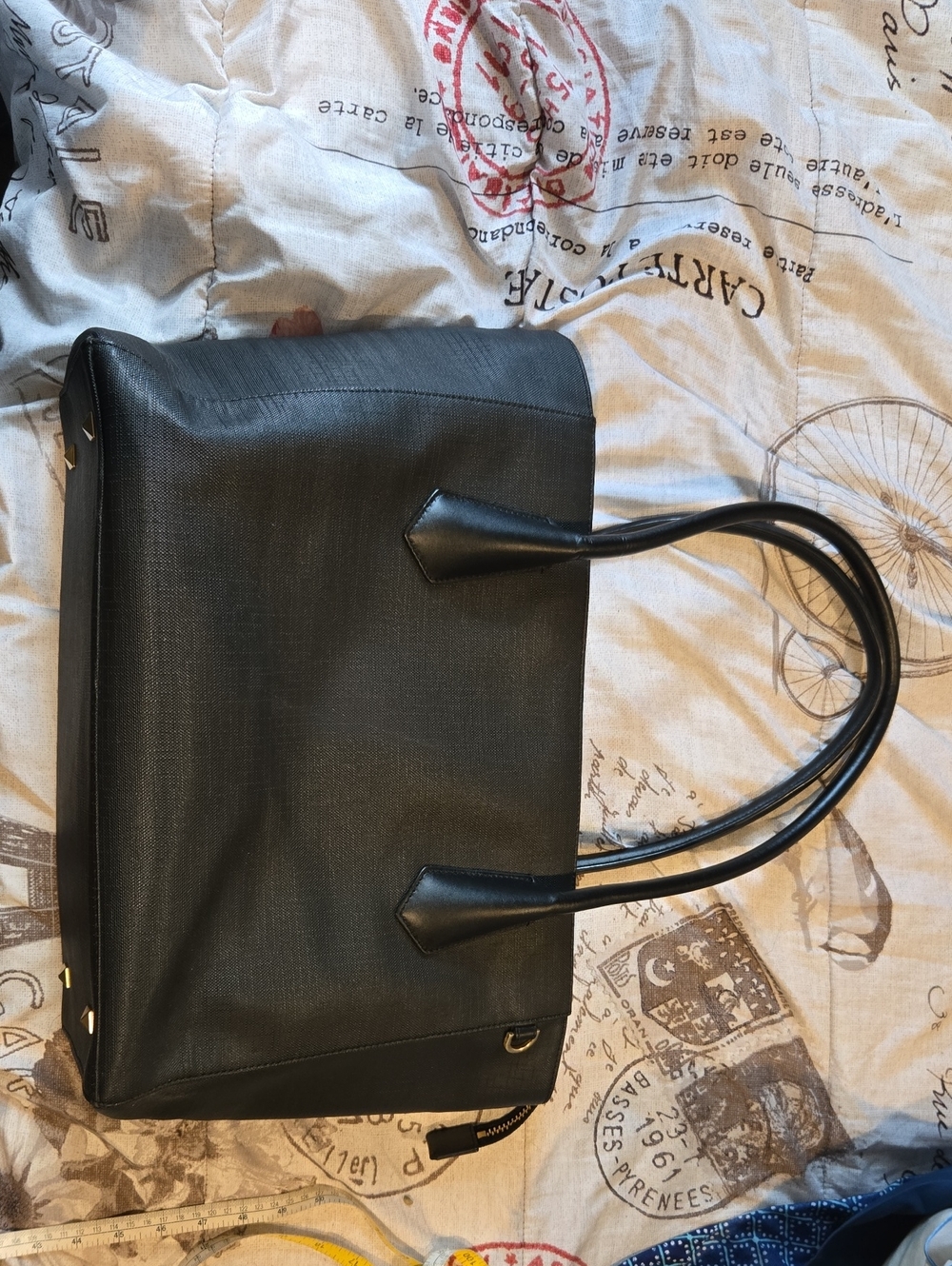 Dagne Dover Black Structured Tote Bag - Classic Everyday Handbag
